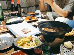 -破瓦寒窑·地摊烤羊排