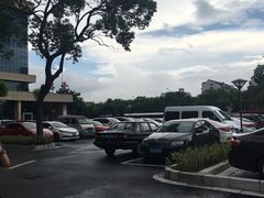 -宁波市妇女儿童医院停车场(医院西侧)