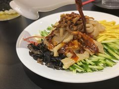 大拉皮-红东阁东北菜烤肉酒馆(CROSS万象汇店)