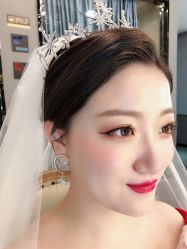 -艾米丽婚纱礼服