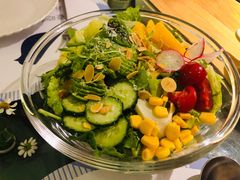 牛油果沙拉-春树下·树屋花房西餐厅(罍街AS1980店)