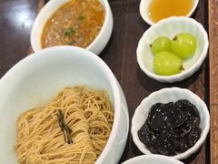 -蟹上黄·蟹黄面·江南糖水(人民广场店)