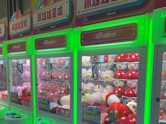 -反斗乐园π·电玩·高空拓展·蹦床(龙华天虹店)