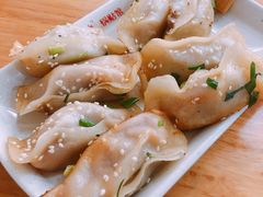 牛肉鍋貼-小姜锅贴(凤凰街店)