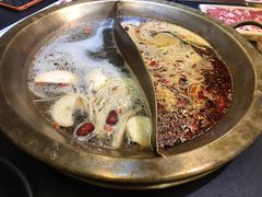 -沸炉重庆老火锅(军事博物馆店)