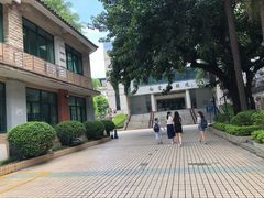 -广州市白云区图书馆