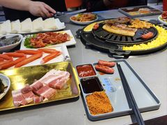 -盛辛巴·东北炭火烤肉(托乐嘉店)
