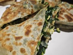 韭菜鸡蛋饼-河沿肉饼Beijing Pie(东华门店)