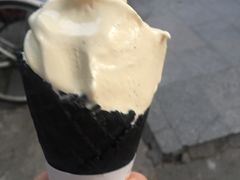 -全家便利店(襄阳南路店)