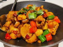 干锅吮牛蛙-湘爱(凤凰汇店)