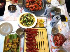 -肥肥虾庄·金牌油焖大虾(汉口城市广场店)