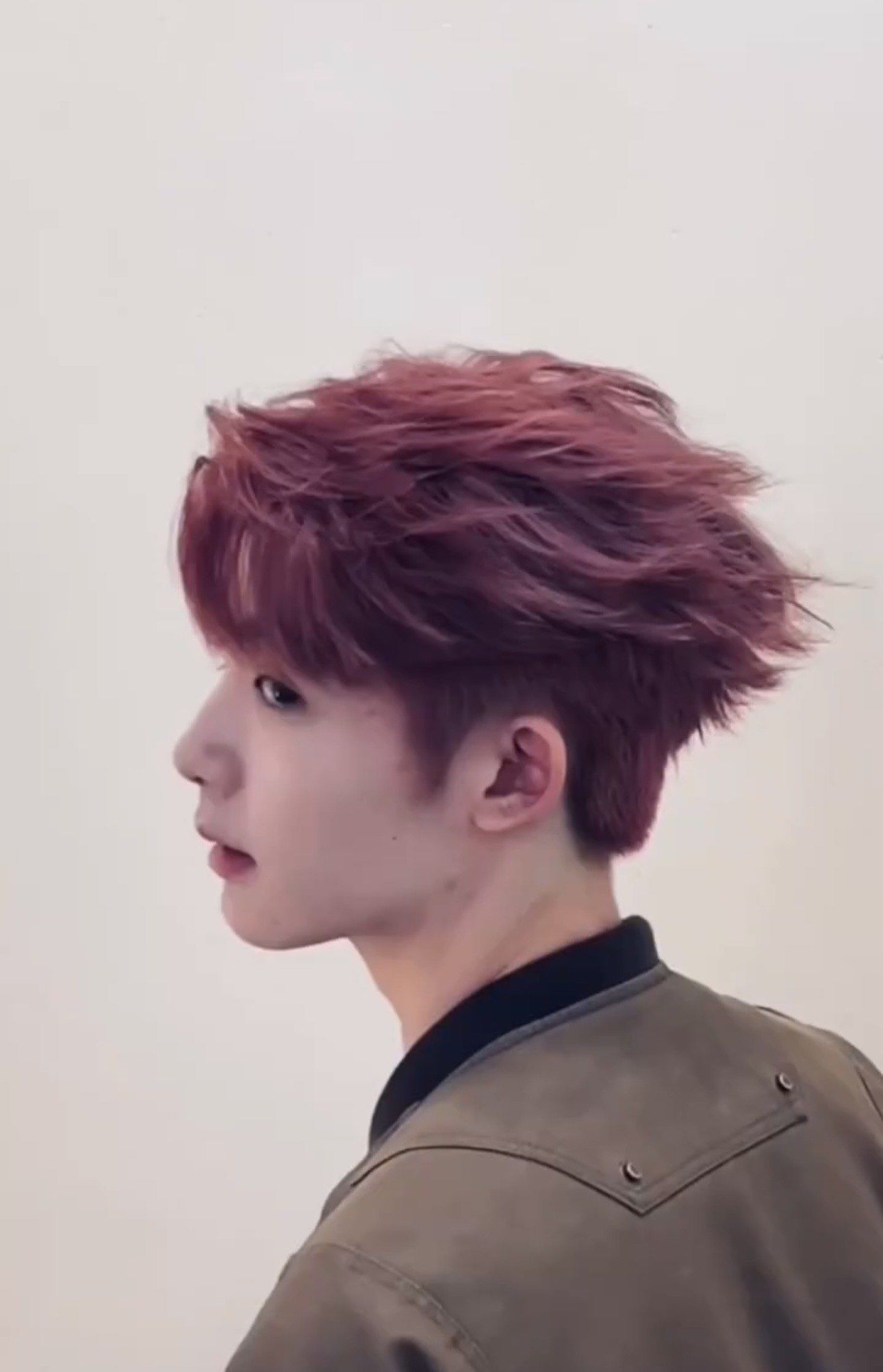 今年男生染什么色?