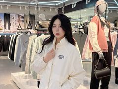 -王府井百货熙地港店