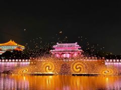 -清明上河园
