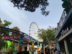 -东湖公园游乐场
