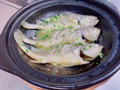-三子烤羊腿·海鲜(弘阳店)