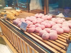 面包甜点陈列柜-木子木水日式烫面包(世界城光谷店)