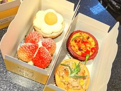 鸿运当头挞-黛汀烘焙DAINTY BAKERY(代字行合生汇店)