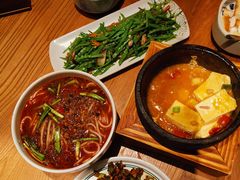 小锅米线-云海肴·汽锅鸡·云南菜(广安门天虹店)