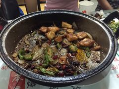 老钟家烤羊排-老钟家烤羊排·敦伊阁清真餐厅胡羊焖饼