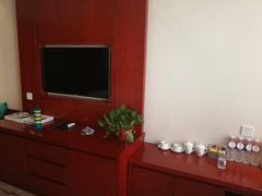 -兴芮温泉度假区