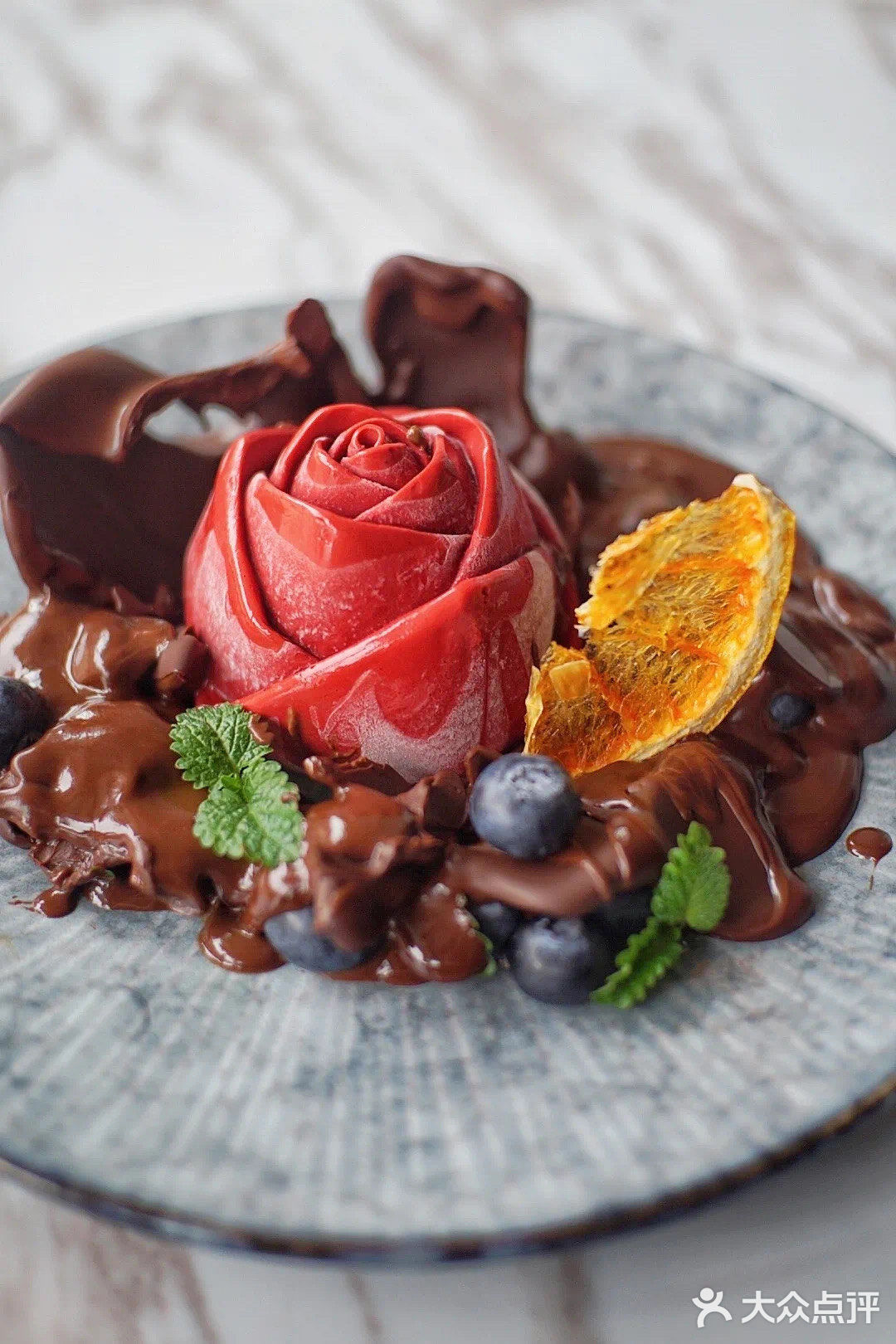 惊喜玫瑰慕斯·男生只送一朵玫瑰花ok吗?