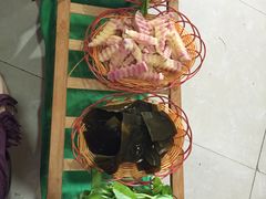 -阿婆情腊排骨火锅(金虹路店)