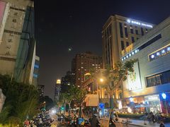 -安东易迷你仓自助寄存仓库(文定路店)
