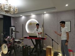 -乐尚音乐空间·钢琴·声乐·架子鼓(会展中心店)