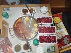 -浪里寻·臻牛养生牛肉火锅(方圆荟店)