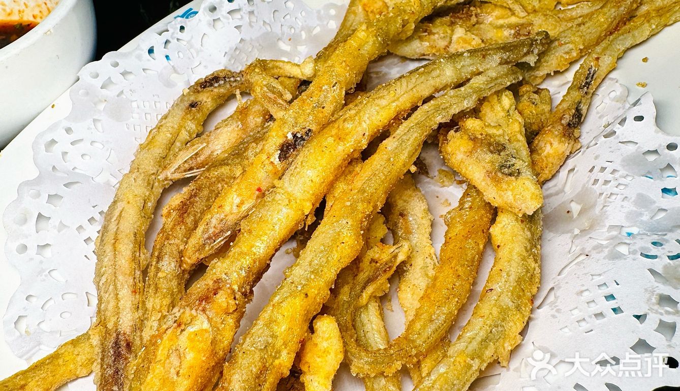 好吃惨了！！三亚超高性价比海鲜大排档