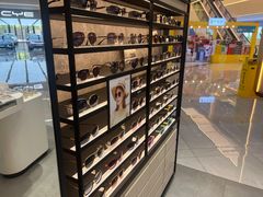 -博士眼镜集团石人工眼镜(虹口万泰店)