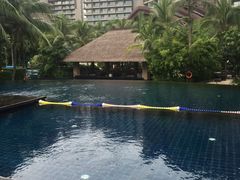 -三亚湾海居铂尔曼度假酒店