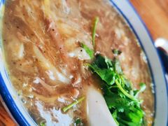 -罗卜李包子羊肉汤