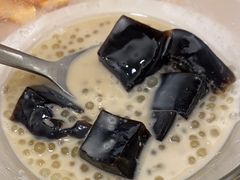 -佰搭果·广式茶餐厅(西华路店)