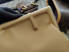 -沐渔二手奢侈品黄金手表包包回收·中古店(广州塔店)