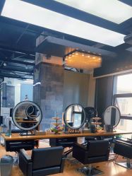 -FRIDAY星期五专业美发沙龙