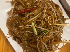 炒河粉-香港厨房 Hong Kong Kitchen