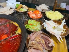 -正南齊北重庆老火锅(光华村直营店)