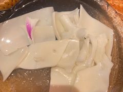 -老牌坊云南鱼豆花火锅(爱建店)