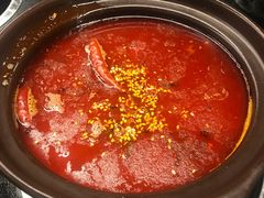糊辣滚锅牛肉-彩云南七彩一锅