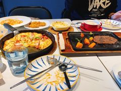 -必胜客(欧亚卖场店)