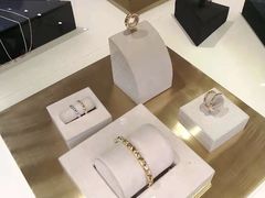-LV路易威登(德基广场店)