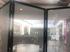 -上海星瀚奔驰4S店(红柳路店)