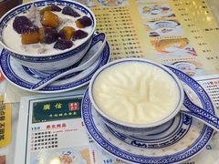 -广信牛奶甜品世家(台东店)