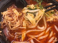 -丽虹云南过桥米线(兴工街店)