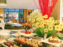 自助取餐区-西安高新希尔顿酒店·咖啡露台西餐厅