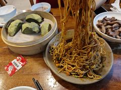 -老鼎万春卤菜(五代传承创始老店)