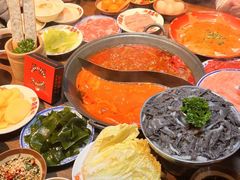 -萍姐火锅·公路夜市(武汉首店)