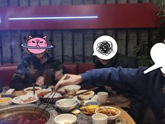 -杨肥肠火锅大排档(火车站花园店)